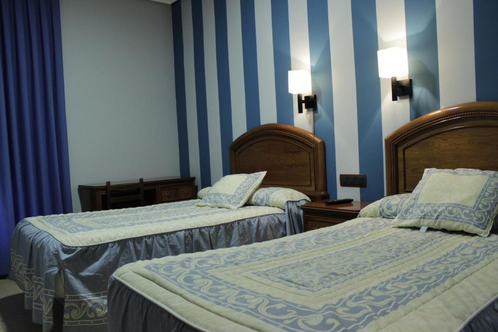 Hostal Ana Belen Madrid Dış mekan fotoğraf